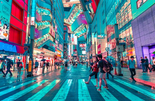 Tokyo night last minute city trip
